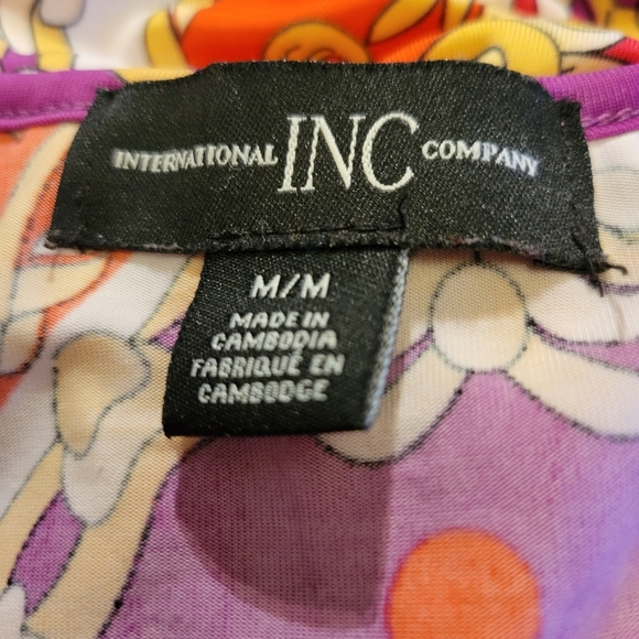 International INC Company M Top Colorful - Picture 7 of 8
